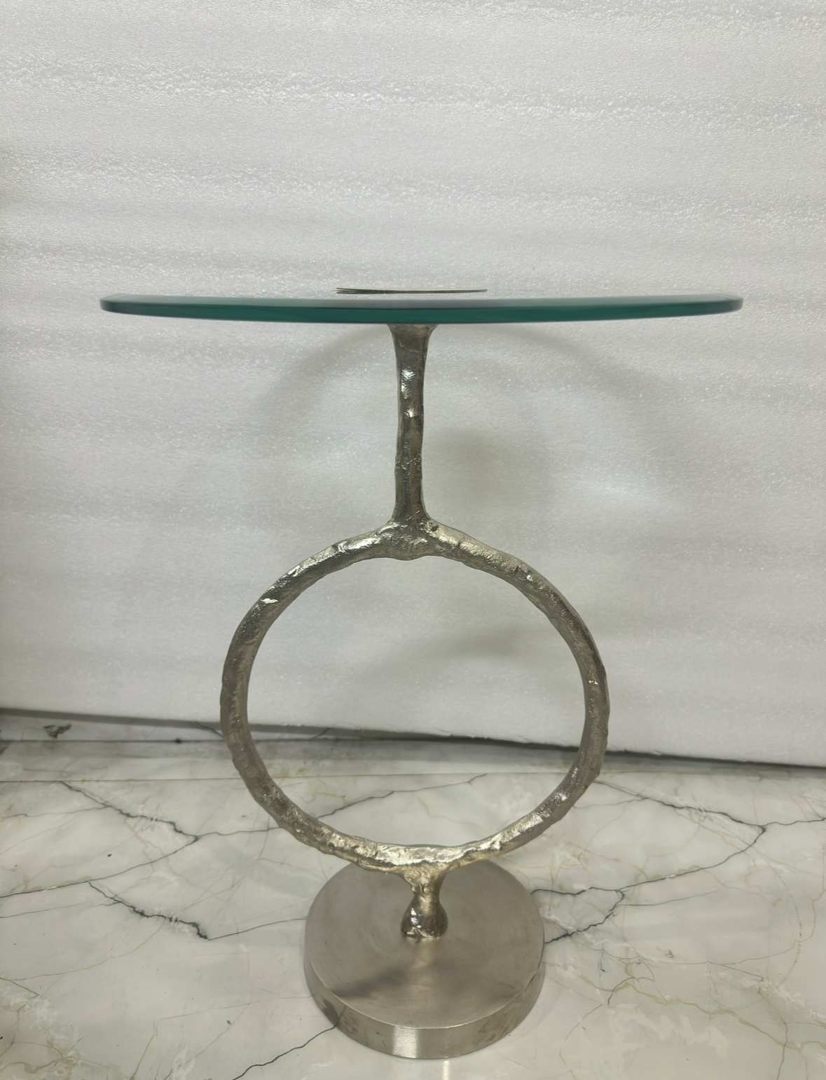 Site table, silver finish